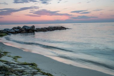 Güneş doğmadan önce Ege Denizi, Paralia Yunanistan