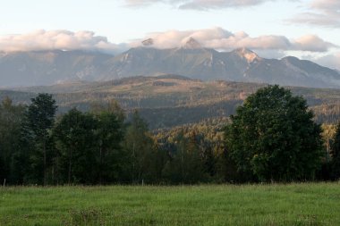 Apszanka Geçidi 'nden gün doğumunda Tatra Dağları' nın güzel manzarası