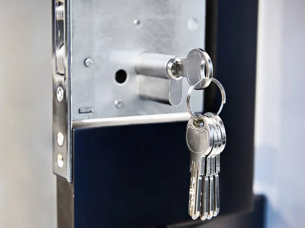 Anahtarlar Kapı Kilidi — Stok fotoğraf