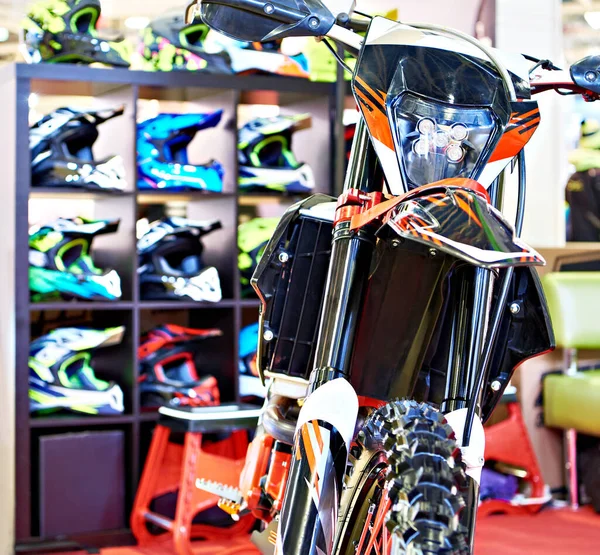 Мотоциклетные Гоночные Шлемы — стоковое фото