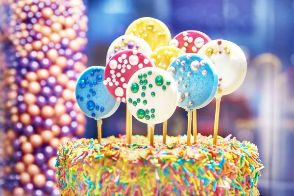 Dolce Torta Compleanno Colorato — Foto Stock