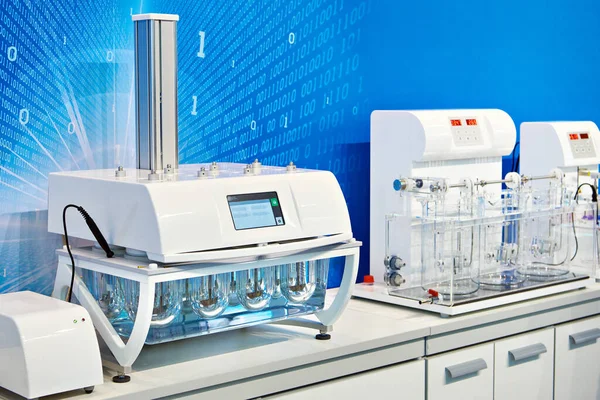 Modern Kemisk Utrustning För Laboratorium Upplösningsprovare Desintegrationstestare — Stockfoto
