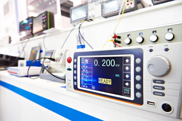 Analizator Bezpieczeństwa Elektrycznego Pomiaru Kontroli Użytku Laboratoryjnego — Zdjęcie stockowe