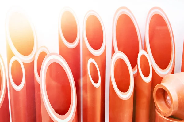 Красные Огнеупорные Полипропиленовые Трубы — стоковое фото