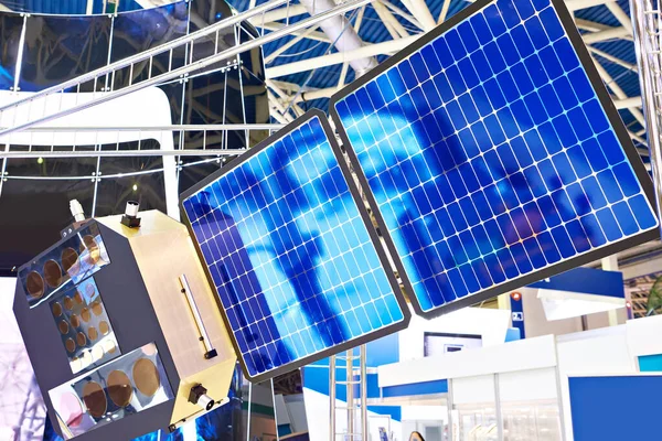 Painéis Solares Exposição Espacial — Fotografia de Stock