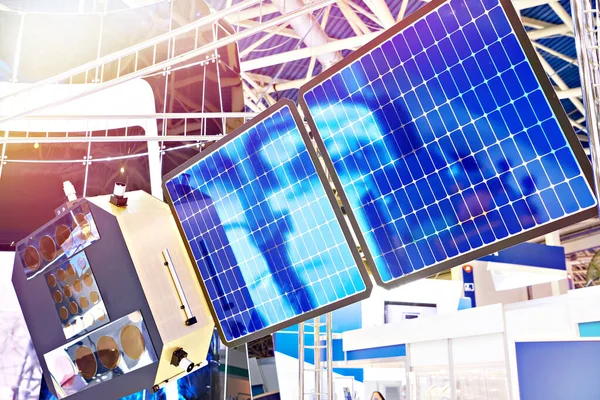 Painéis Solares Exposição Espacial — Fotografia de Stock