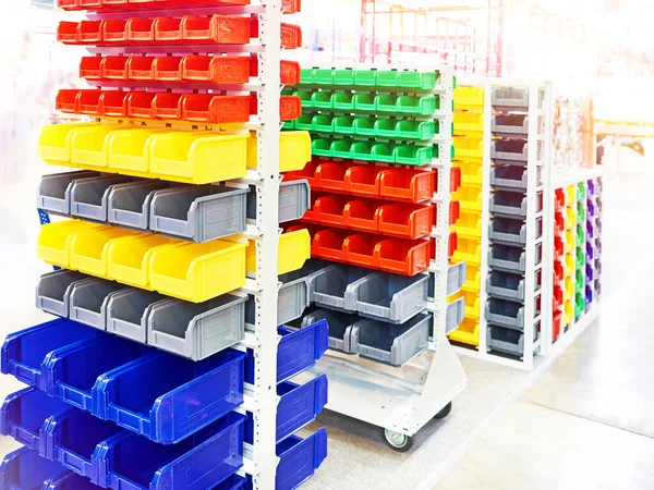 Recipientes Plástico Coloridos Loja Utensílios Domésticos — Fotografia de Stock