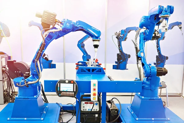 Roboty Spawalnicze Sześcioosiowe Dla Przemysłu Części Metalowych — Zdjęcie stockowe