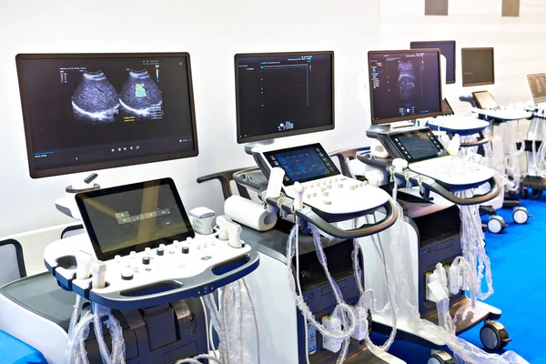 Ultrasonic medical apparatus on exhibition