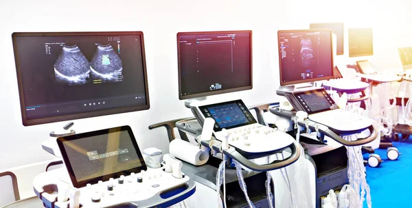 Ultrazvukové Lékařské Přístroje Výstavě — Stock fotografie