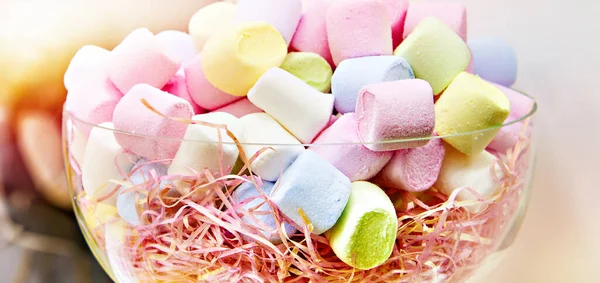 Colored Marshmallows Glass Bowl — Stock Photo, Image