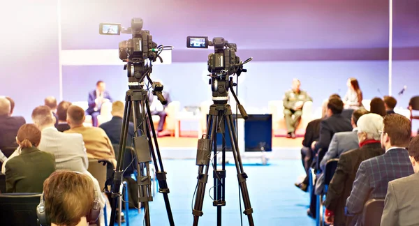 Caméras Vidéo Lors Une Conférence Affaires — Photo