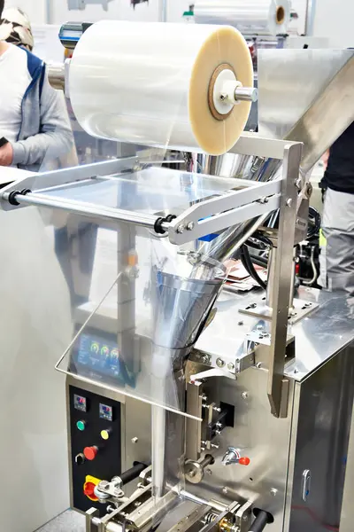 Автоматична Машина Наповнення Упаковки Сипучих Продуктів Харчування Виставці — стокове фото