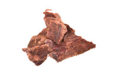 beyaz arka plan üzerinde izole kızarmış et