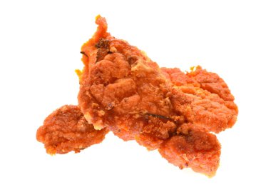 Beyaz arkaplanda balık havyarı izole edilmiş