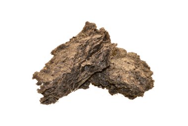 ezilmiş ayçiçeği tohumları beyaz arka planda izole