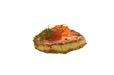 Kızarmış kabak beyaz arkaplanda izole edildi