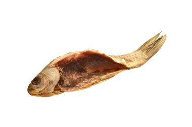 Beyaz arka planda izole edilmiş kurutulmuş balık