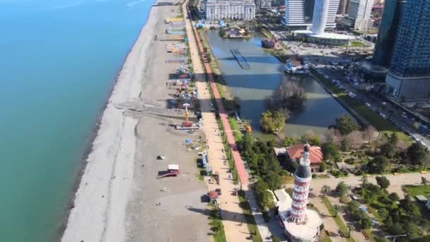 Drone Cámara Vuela Hacia Adelante Sobre Costa Batumi Georgia — Vídeo de stock