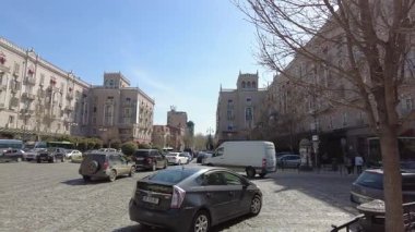 Tiflis, Gürcistan - 17 Mart 2025: Kote Marjanishvili Meydanı