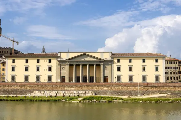 Ticaret Odası, Floransa, İtalya 'da tarihi bir bina.