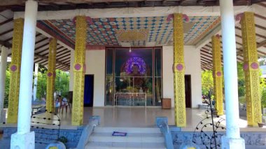 Sri Bodhirajaramaya Budist tapınağı Thelulla, Sri Lanka 'da bir Buda tapınağı.