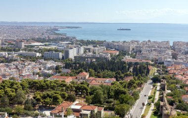 Trigonion kulesinden Selanik 'in panoramik manzarası, Makedonya ve Yunanistan.