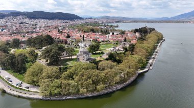 Kale Kalesi, Ioannina, Epirus, Yunanistan 'ın havadan görünüşü