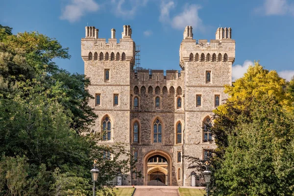 Windsorský Hrad Veřejným Parkem Královské Sídlo Windsoru Anglickém Hrabství Berkshire — Stock fotografie