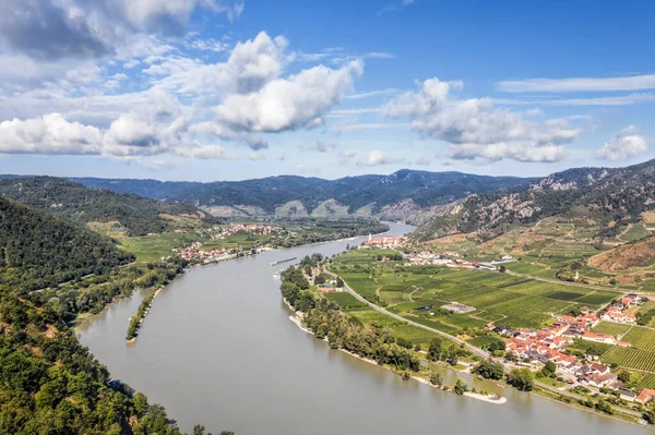 Wachau山谷全景 Unesco世界遗址 在多瑙河上与奥地利下奥地利的Duernstein村相对立 — 图库照片