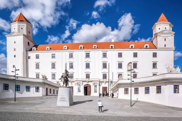 Castello Bratislava Bratislavsky Hrad Bratislava Capitale Della Slovacchia Durante Giornata Foto Stock Royalty Free