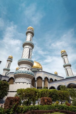Günbatımında Darussalam Brunei Camii