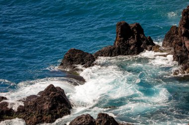 Portekiz 'in Madeira adasındaki sahil şeridi.