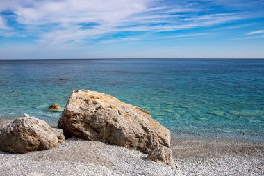 Yunanistan 'ın Skiathos adasındaki Lalaria plajı