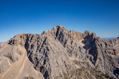 Yürüyüş turu Kri - Stenar - Bovki gamsovec, Julian Alps, Slovenya