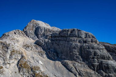 Yürüyüş turu Kri - Stenar - Bovki gamsovec, Julian Alps, Slovenya