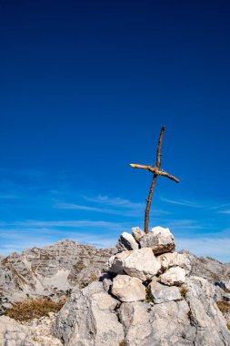 Alp Dağları 'nı geç