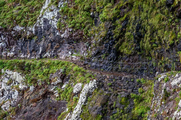 stock image Mountain path in high mountains