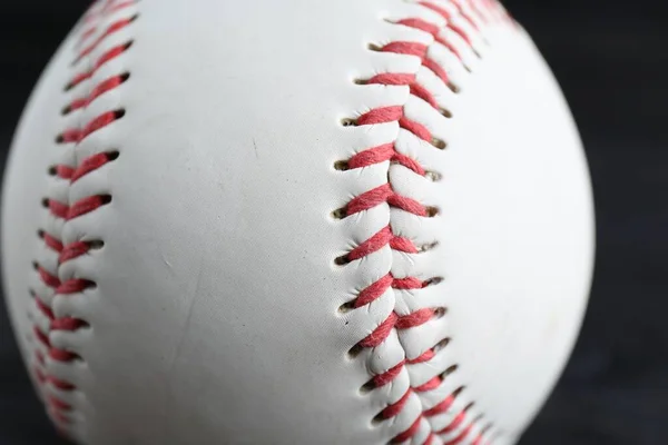 Baseball Czarnym Tle Zbliżenie Gry Sport Gry — Zdjęcie stockowe