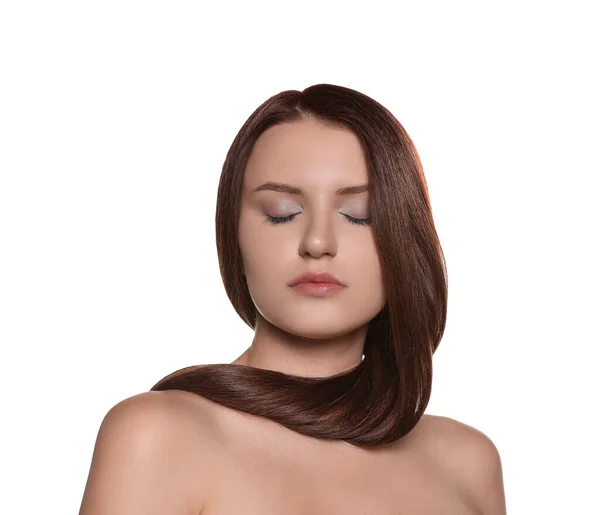 白い背景に健康な強い髪を持つ美しい若い女性の肖像画 — ストック写真
