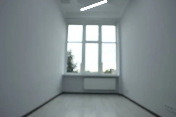 Boş Yenilenmiş Odadaki Pencerenin Bulanık Görüntüsü — Stok fotoğraf