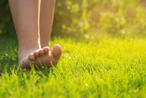 Teenage Girl Walking Barefoot Green Grass Outdoors Closeup Space Text — Stock Photo, Image