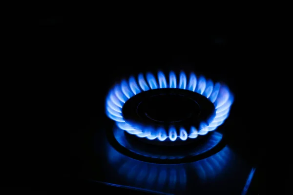 Cocina Gas Con Llama Ardiente Oscuridad — Foto de Stock