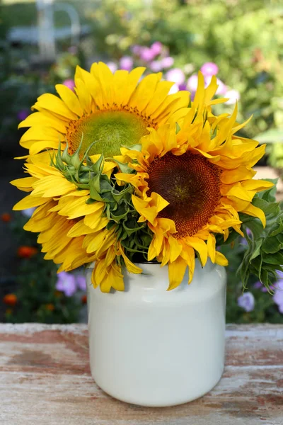 Bouquet Beautiful Sunflowers Tin Wooden Table Outdoors — Stock Photo, Image
