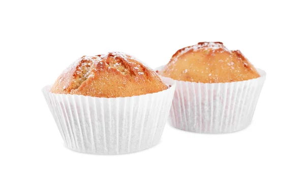 Muffins Saborosos Com Açúcar Fundo Branco — Fotografia de Stock