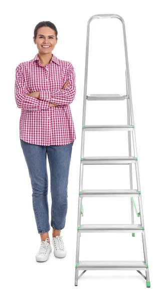 Jonge Vrouw Bij Metalen Ladder Witte Achtergrond — Stockfoto