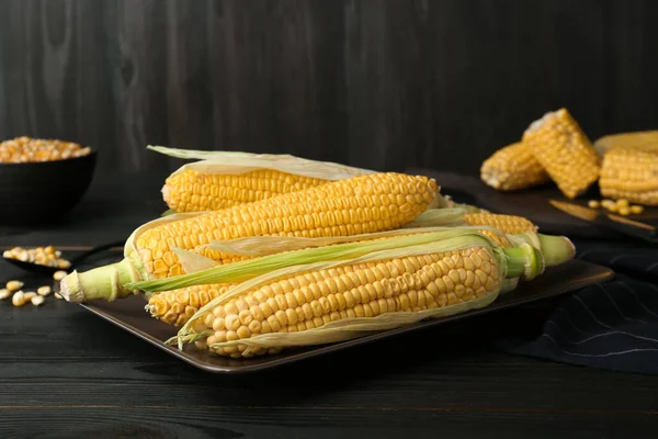 Tasty Fresh Corn Cobs Black Wooden Table — Stock Photo, Image