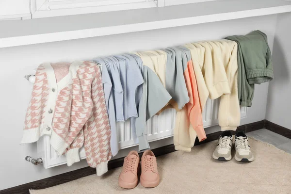 Heating Radiator Clothes Shoes Room — Stock Photo, Image
