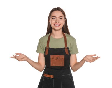 Beyaz arka planda mutlu kuaför portresi