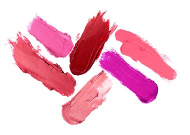 Beyaz arka planda farklı ruj lekeleri. Kozmetik ürünü